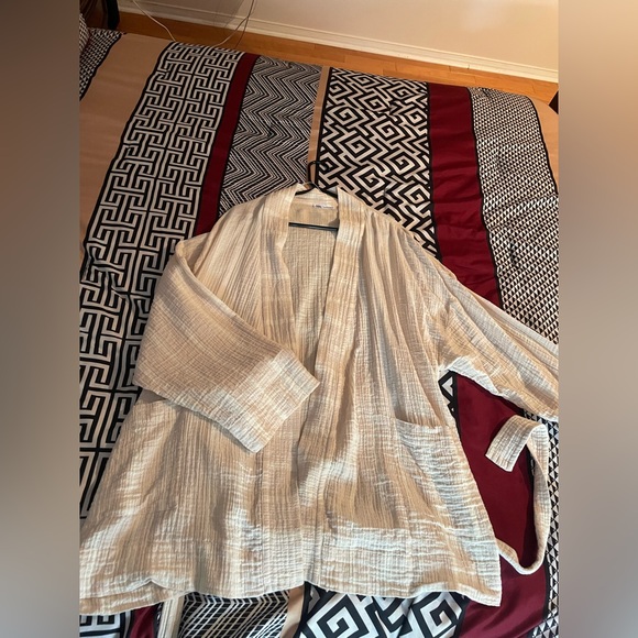 Zara Cream Textured cardigan - Picture 1 of 2